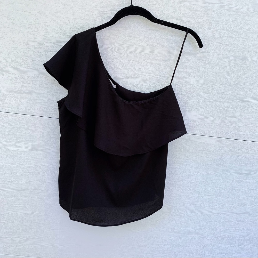 C&E One Shoulder Top